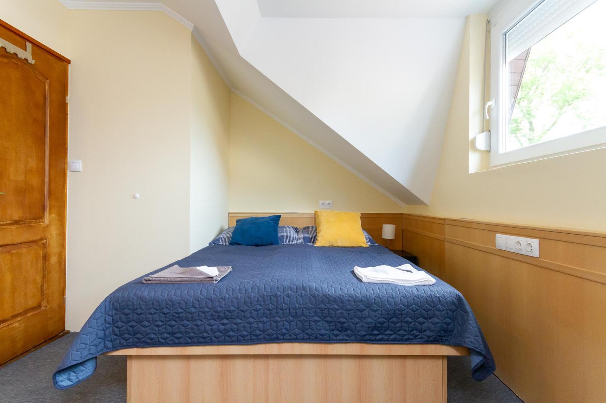 Kati P Vendeghaz Apartment Siofok Ngoại thất bức ảnh