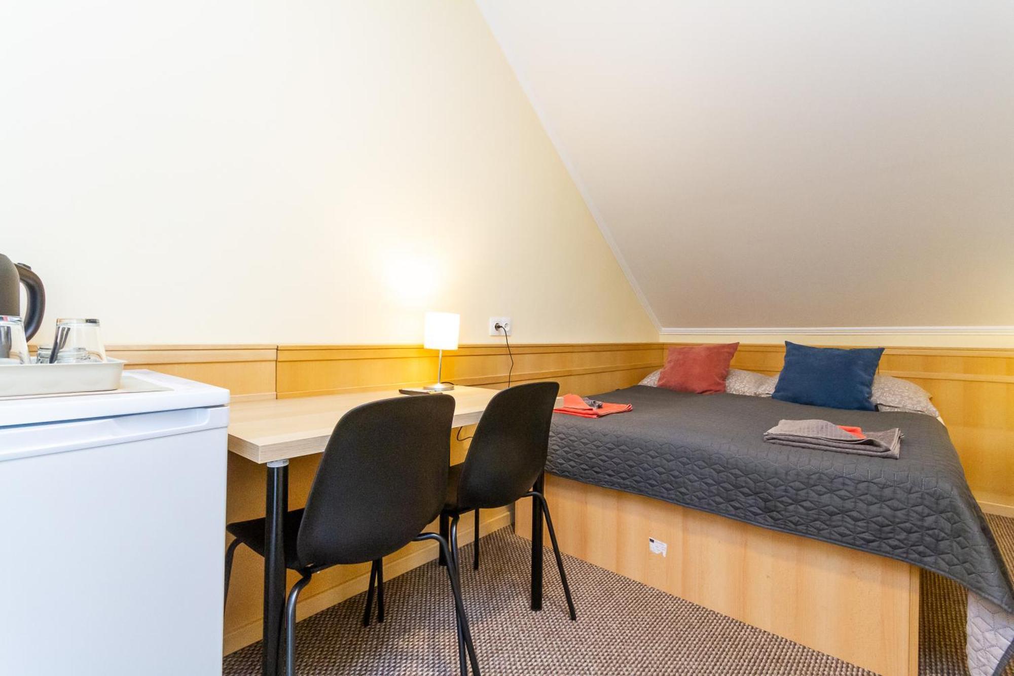 Kati P Vendeghaz Apartment Siofok Ngoại thất bức ảnh